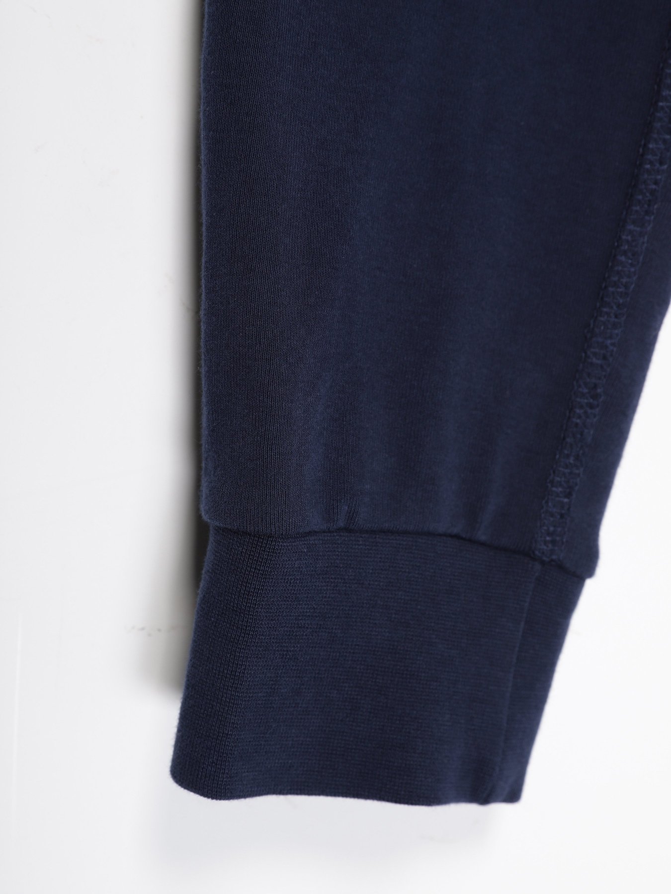 Повседневные штаны H&M модель 06400012_т.синій Повседневные штаны H&M модель 06400012_т.синій Фото