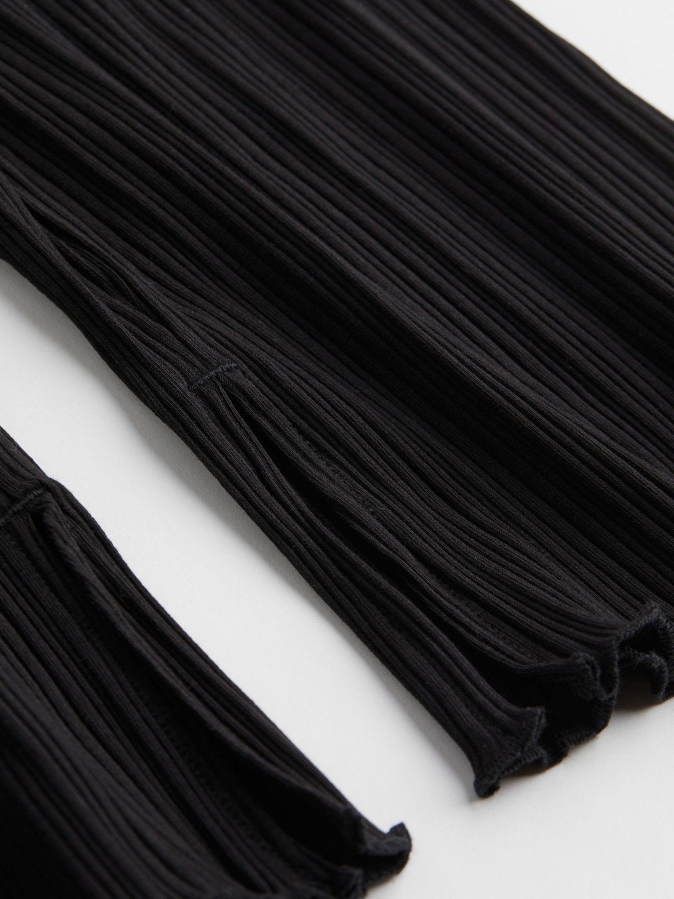 Штани повсякденні H&M модель 0853215_чорний Фото