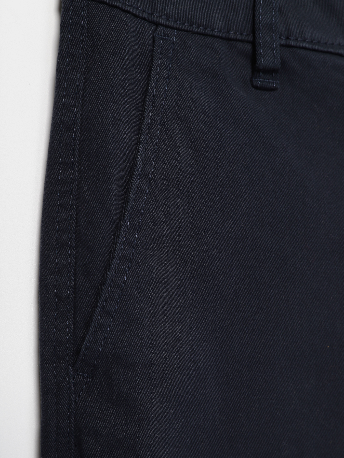 Повседневные штаны H&M модель 0689011_т.синій Фото