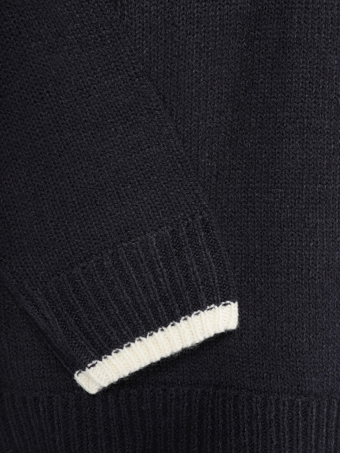 Джемпер H&M модель 0696996_т.синій з білим Фото