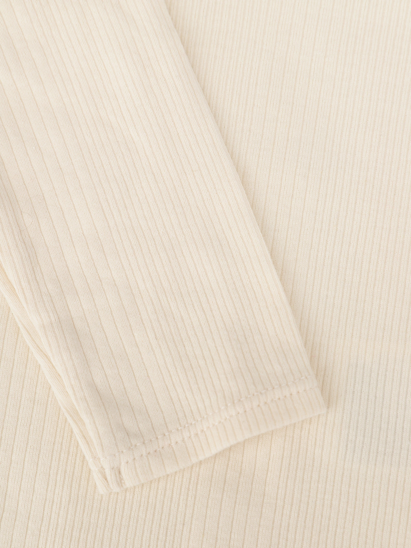 Лонгслив H&M модель 0708242_молочний Фото