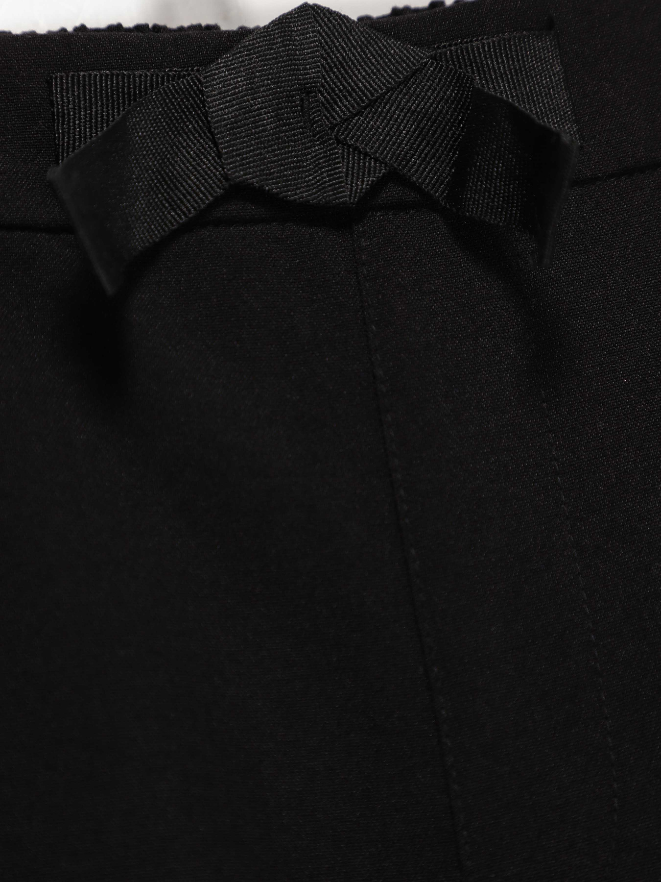 Брюки повседневные H&M модель 0745476_чорний з білим Фото