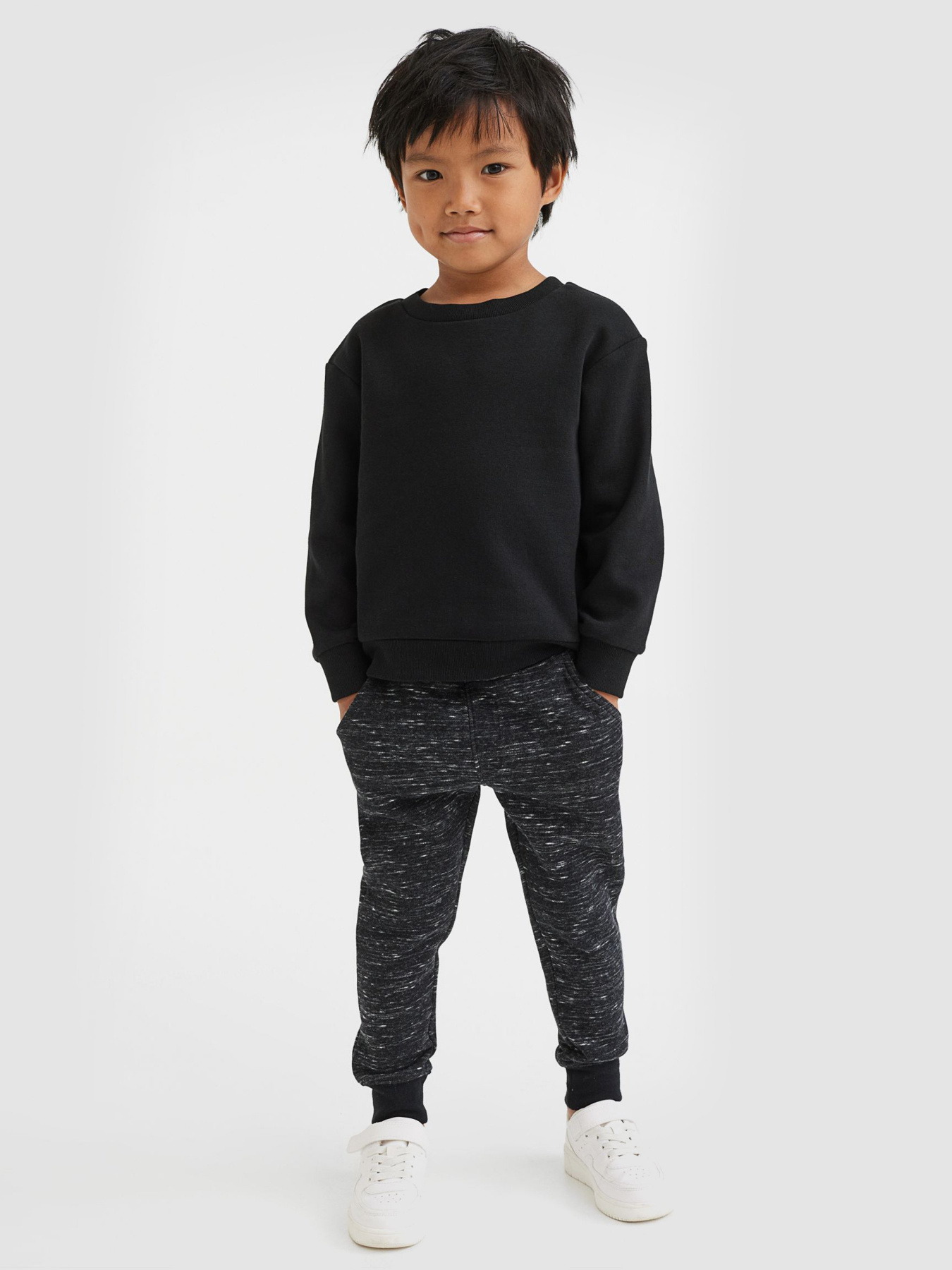 Штаны спортивные H&M модель 0940977_т.сірий комб. Фото