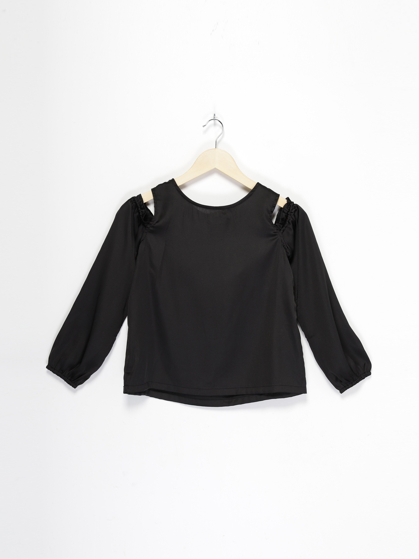 Блуза H&M модель 08095581_чорний Фото