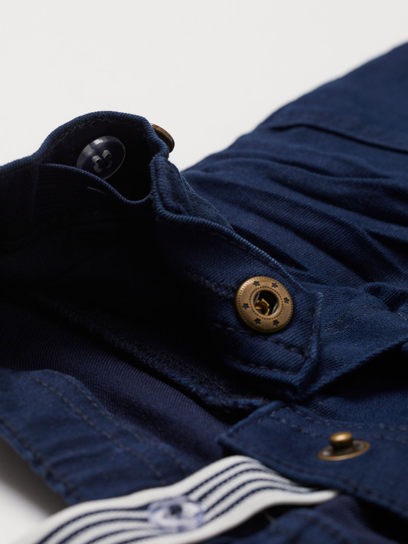 Брюки повседневные H&M модель 0808287_т.синій Фото