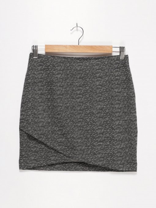 Юбка мини H&M модель 0424930_чорний комб. Фото