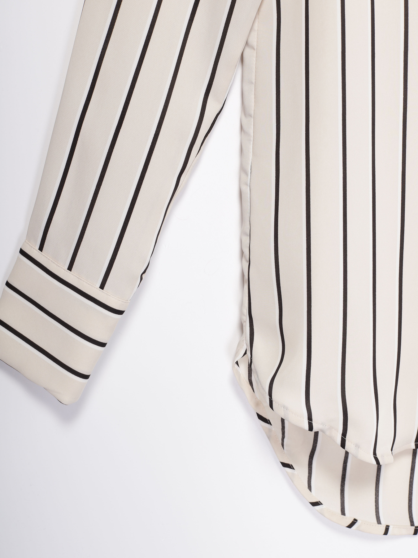 Блуза H&M модель 0478125_бежевий комб. Фото