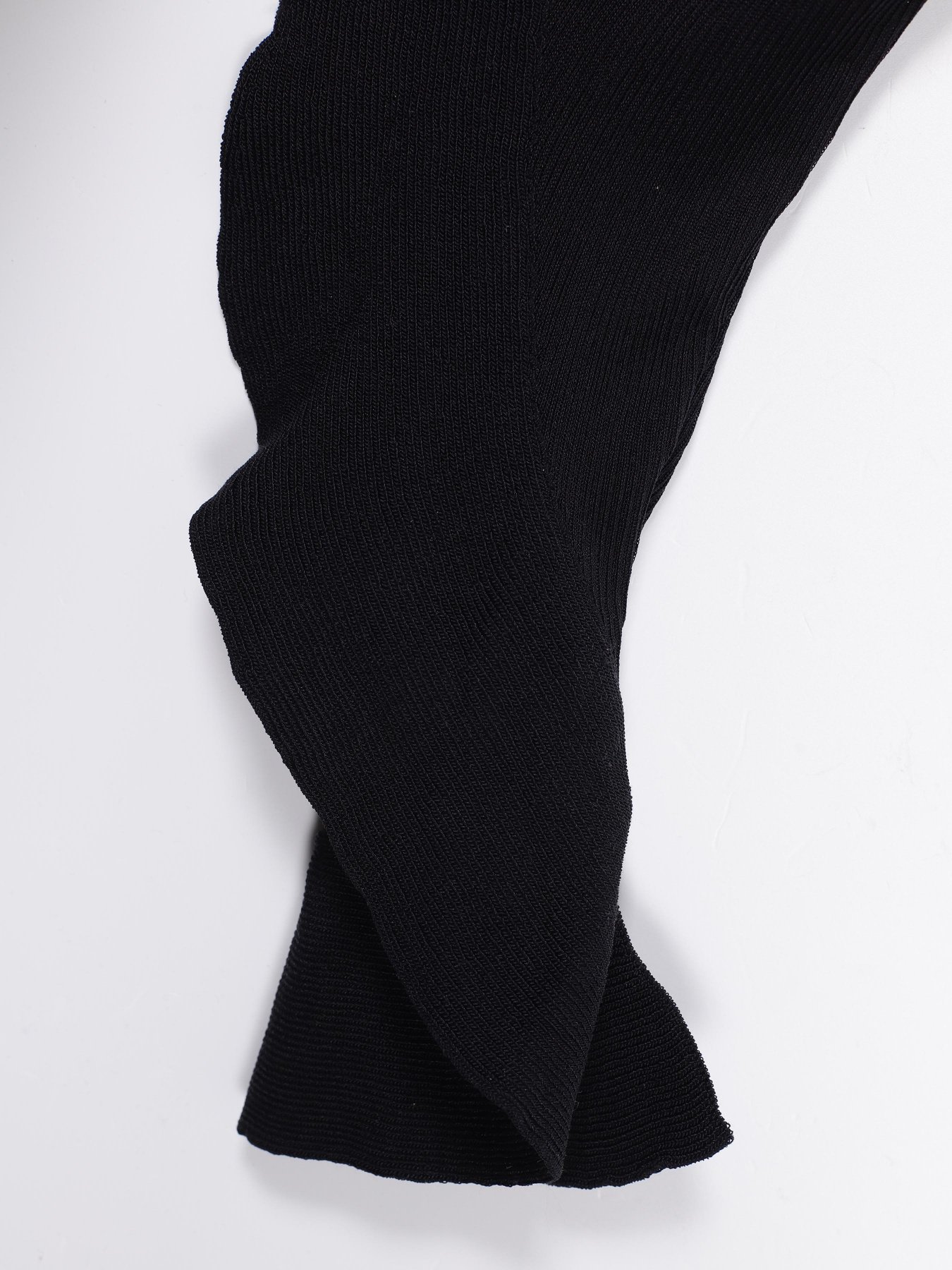 Лонгслив H&M модель 0486830_чорний Фото