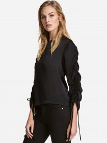 Блуза H&M модель 0510556_чорний Блуза H&M модель 0510556_чорний Фото