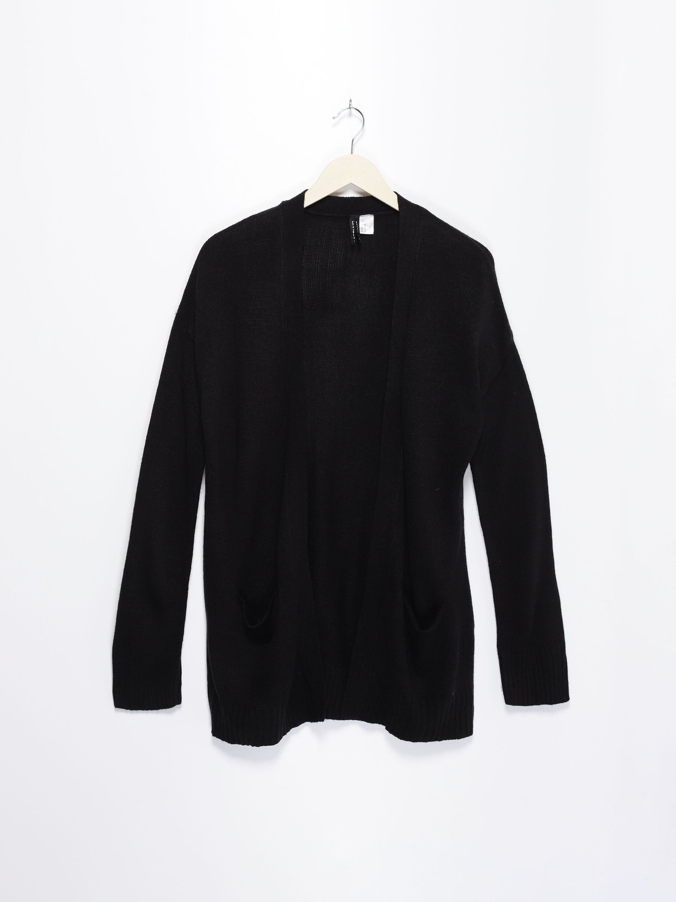 Кардиган H&M модель 0519588_чорний Фото