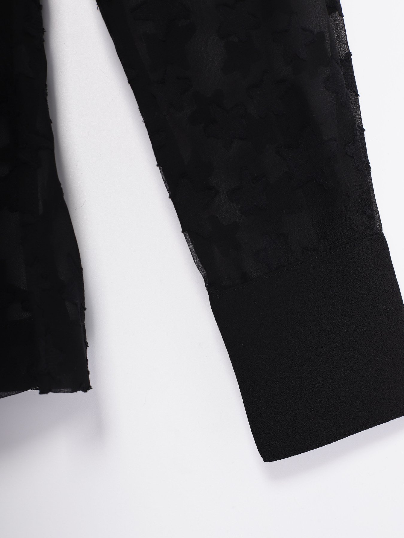 Блуза H&M модель 0548482_чорний Фото