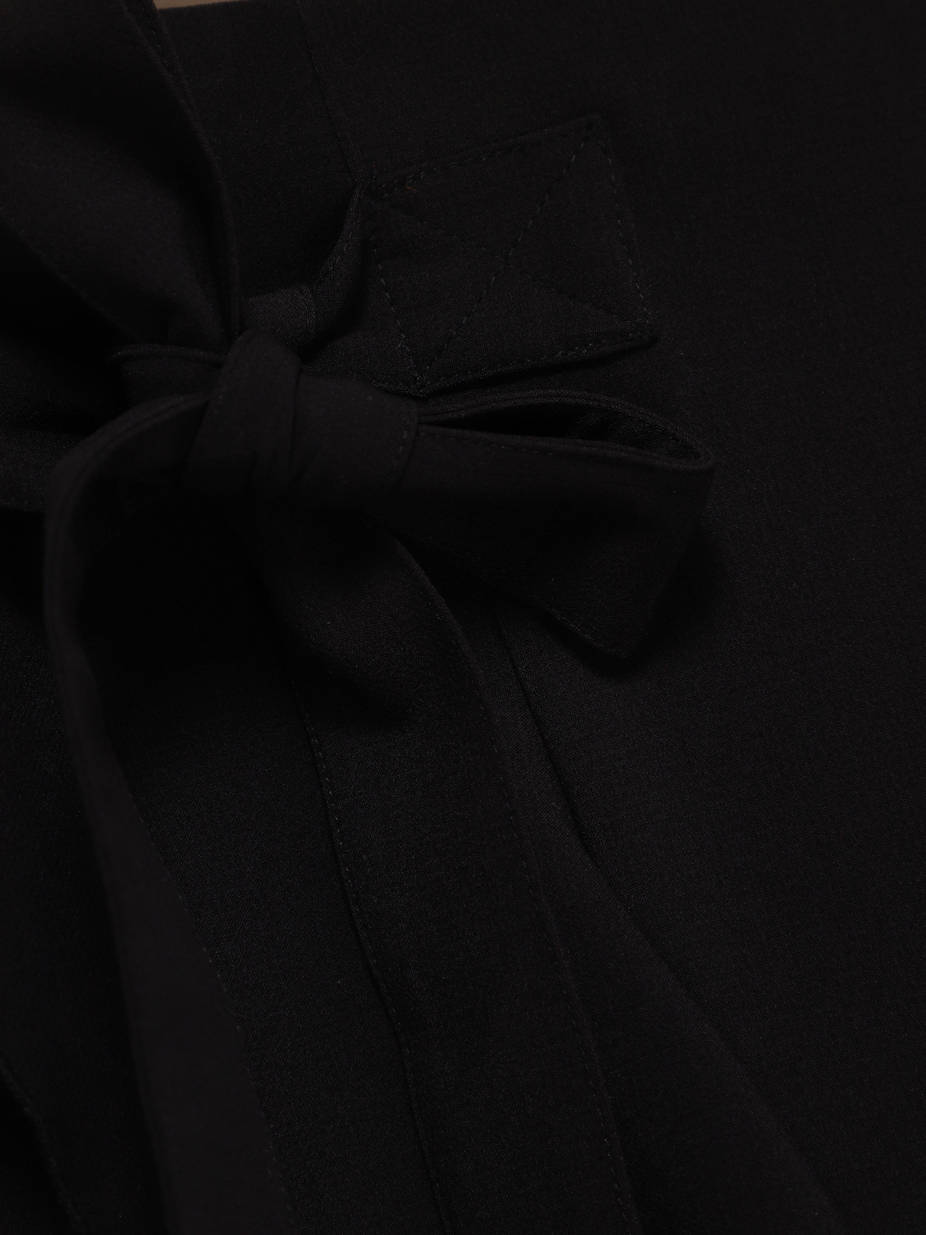 Спідниця міні H&M модель 0563158_чорний Фото