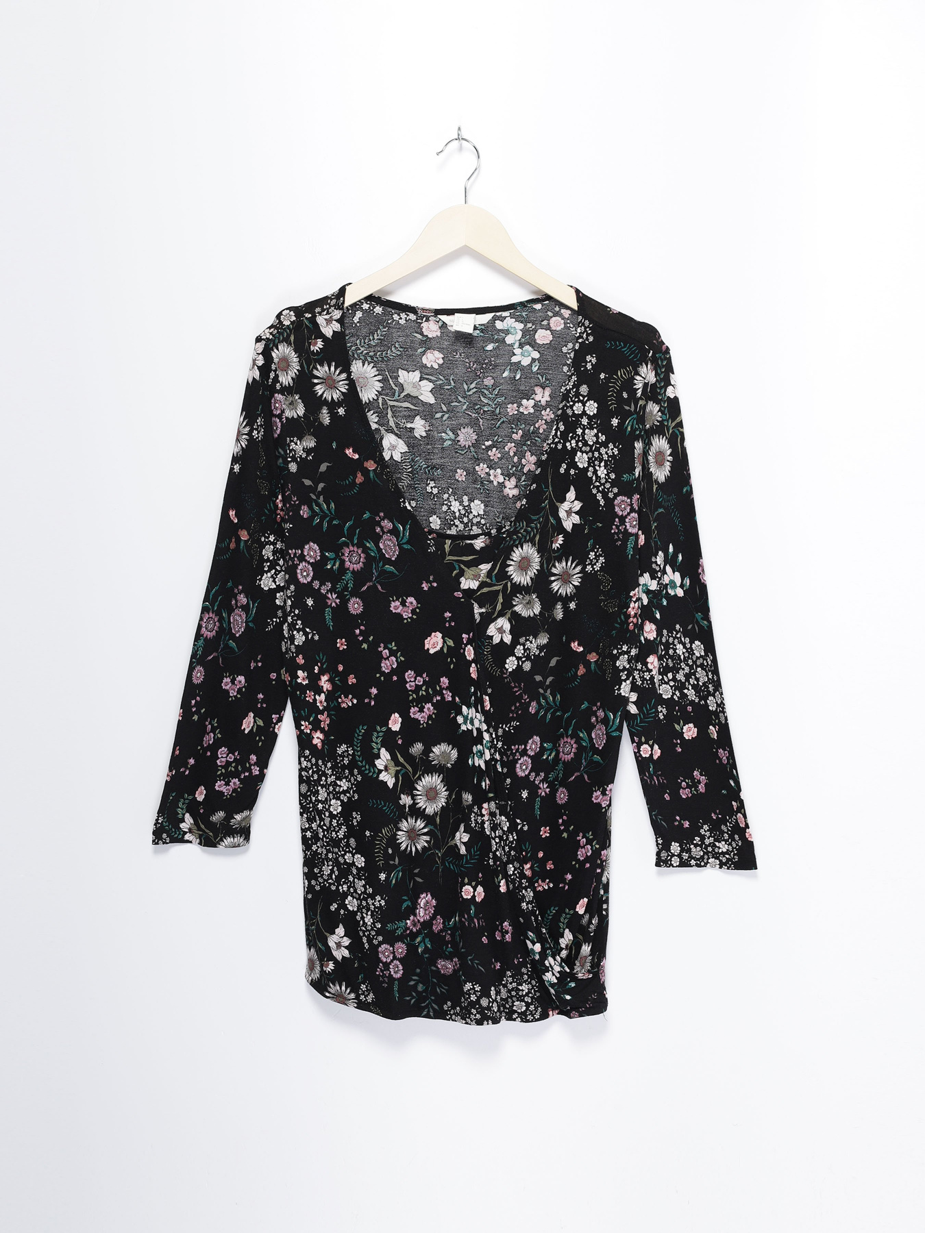 Блуза H&M модель 0586664_чорний комб. Фото