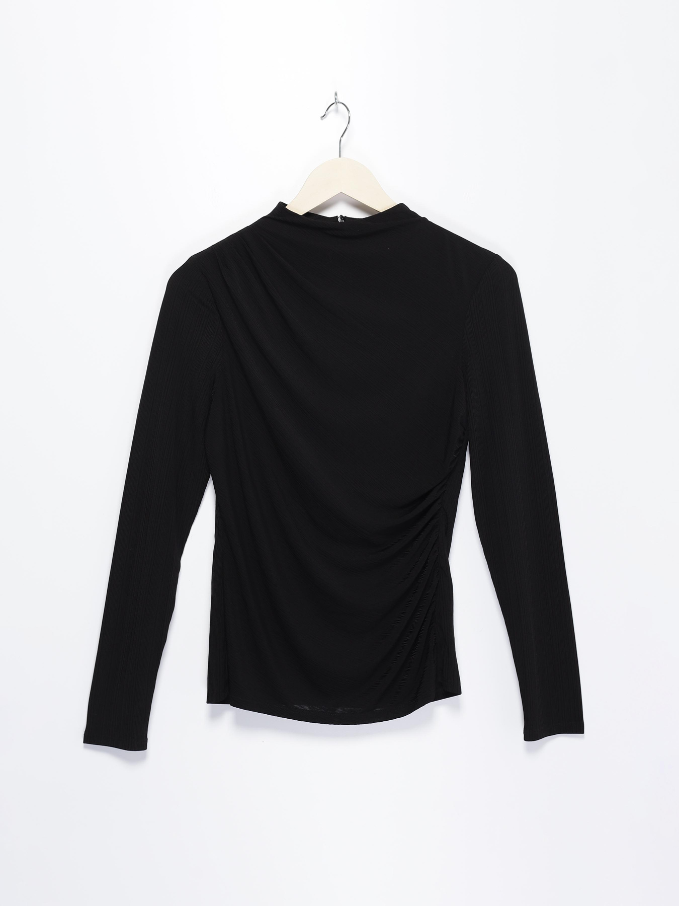 Лонгслив H&M модель 0594626_чорний Фото