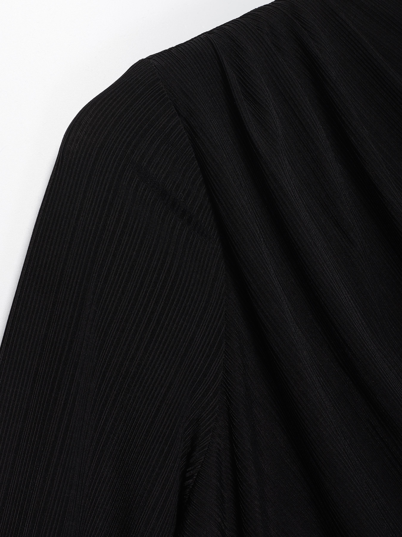 Лонгслив H&M модель 0594626_чорний Фото