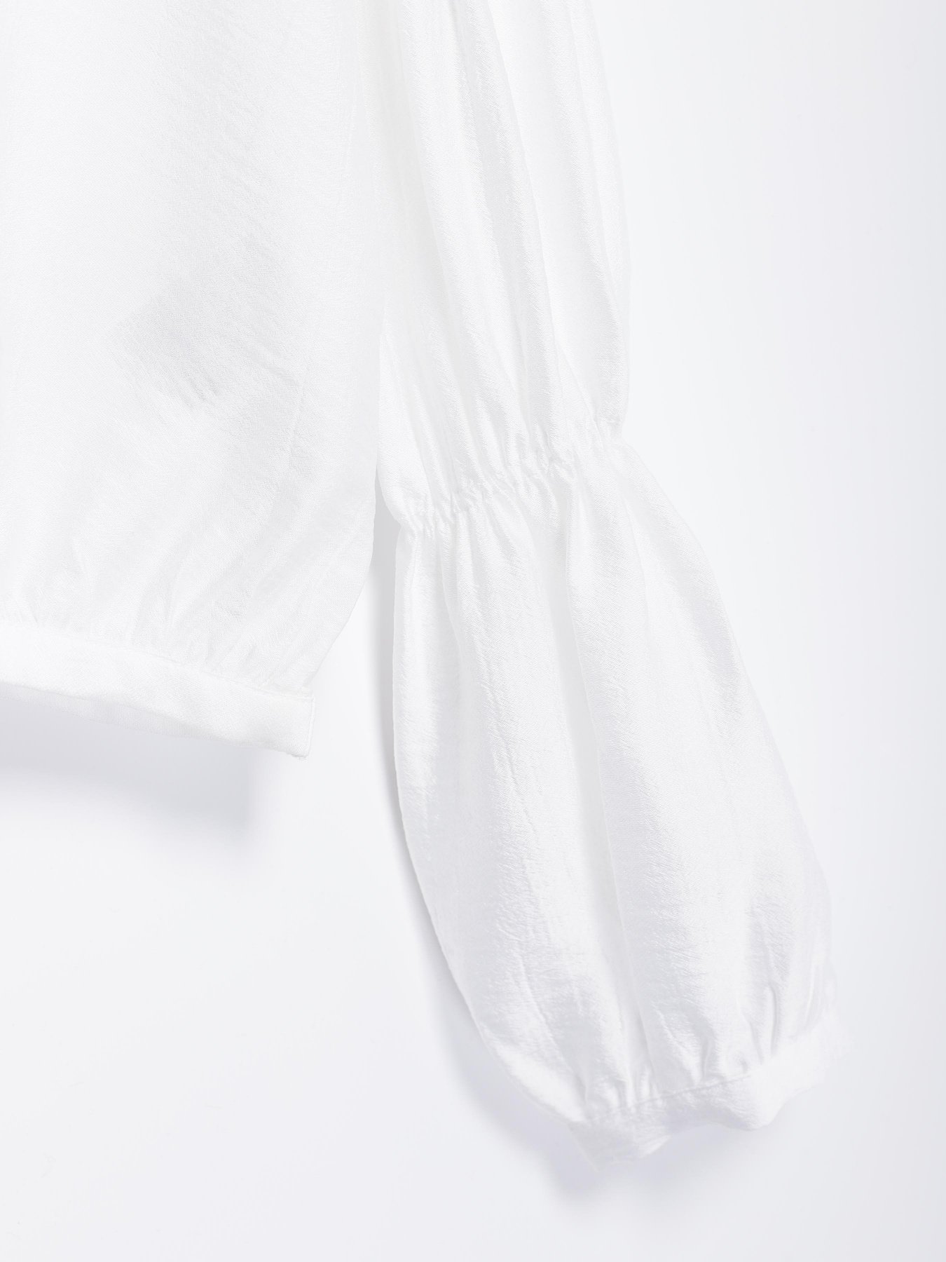 Блуза H&M модель 0598172_білий Фото