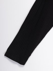 Лонгслів H&M модель 0618894_чорний Фото