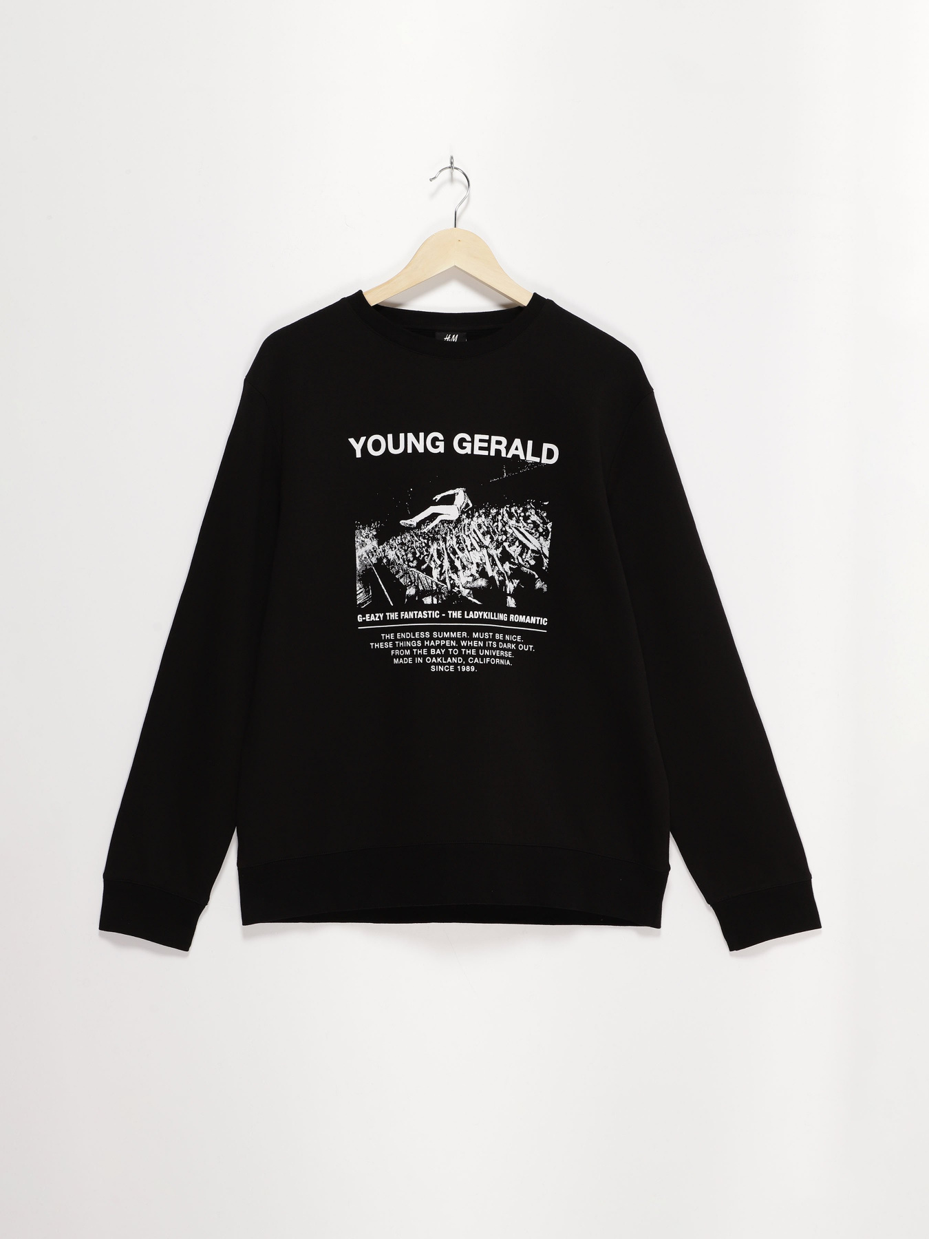 Свитшот H&M модель 0623336_чорний з білим Фото