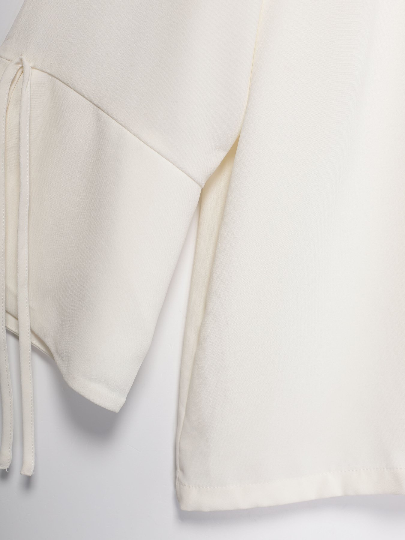 Блуза H&M модель 0634332_білий Фото