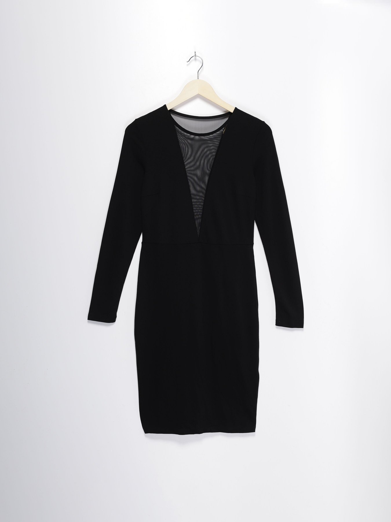 Платье мини H&M модель 0672594_чорний Фото