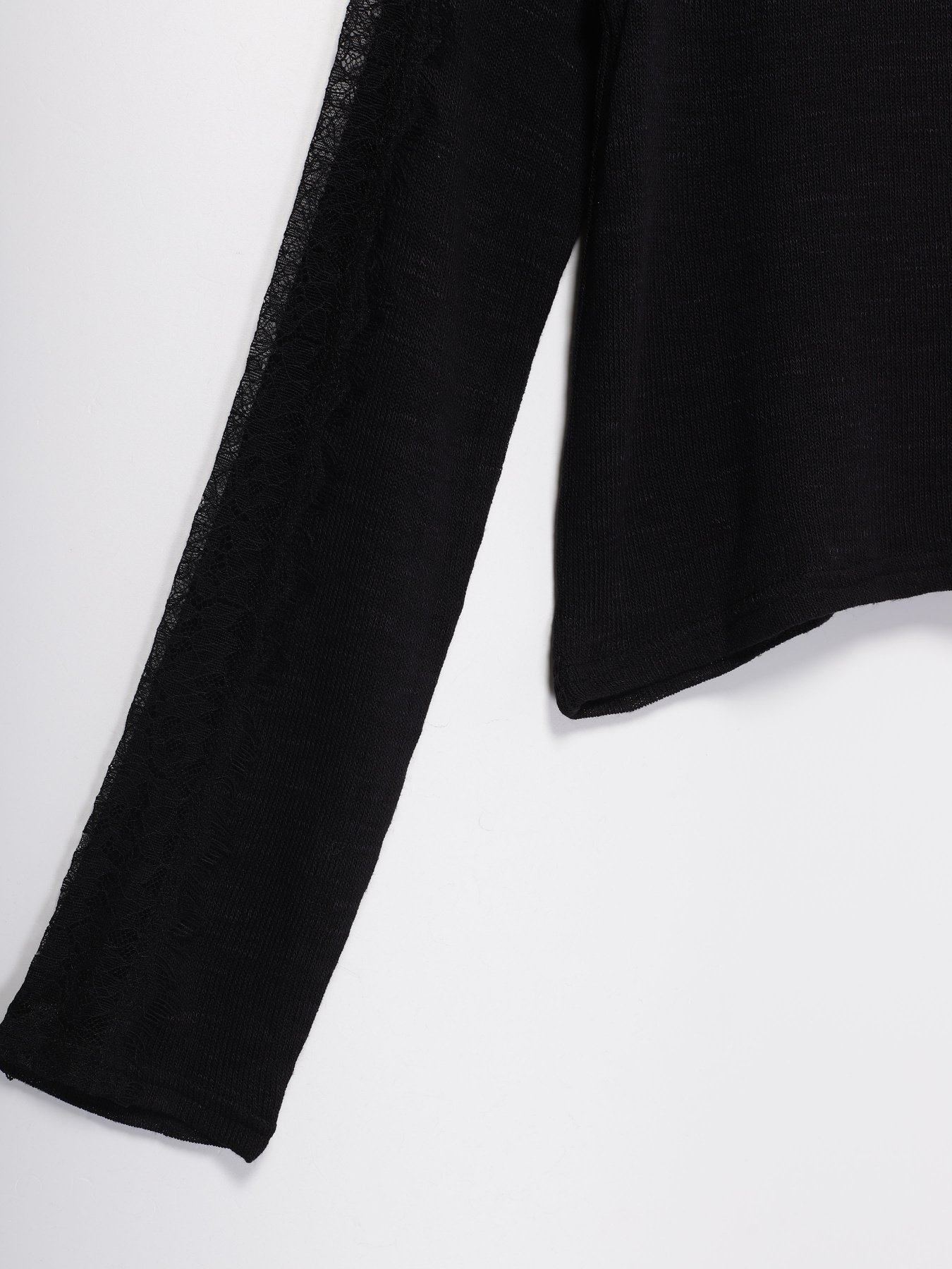 Лонгслів H&M модель 0675378_чорний Фото