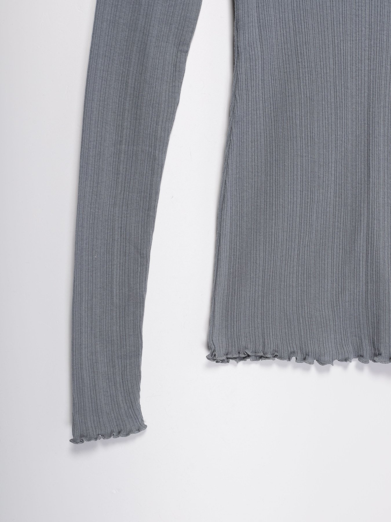 Лонгслів H&M модель 0700827_с.синій Фото