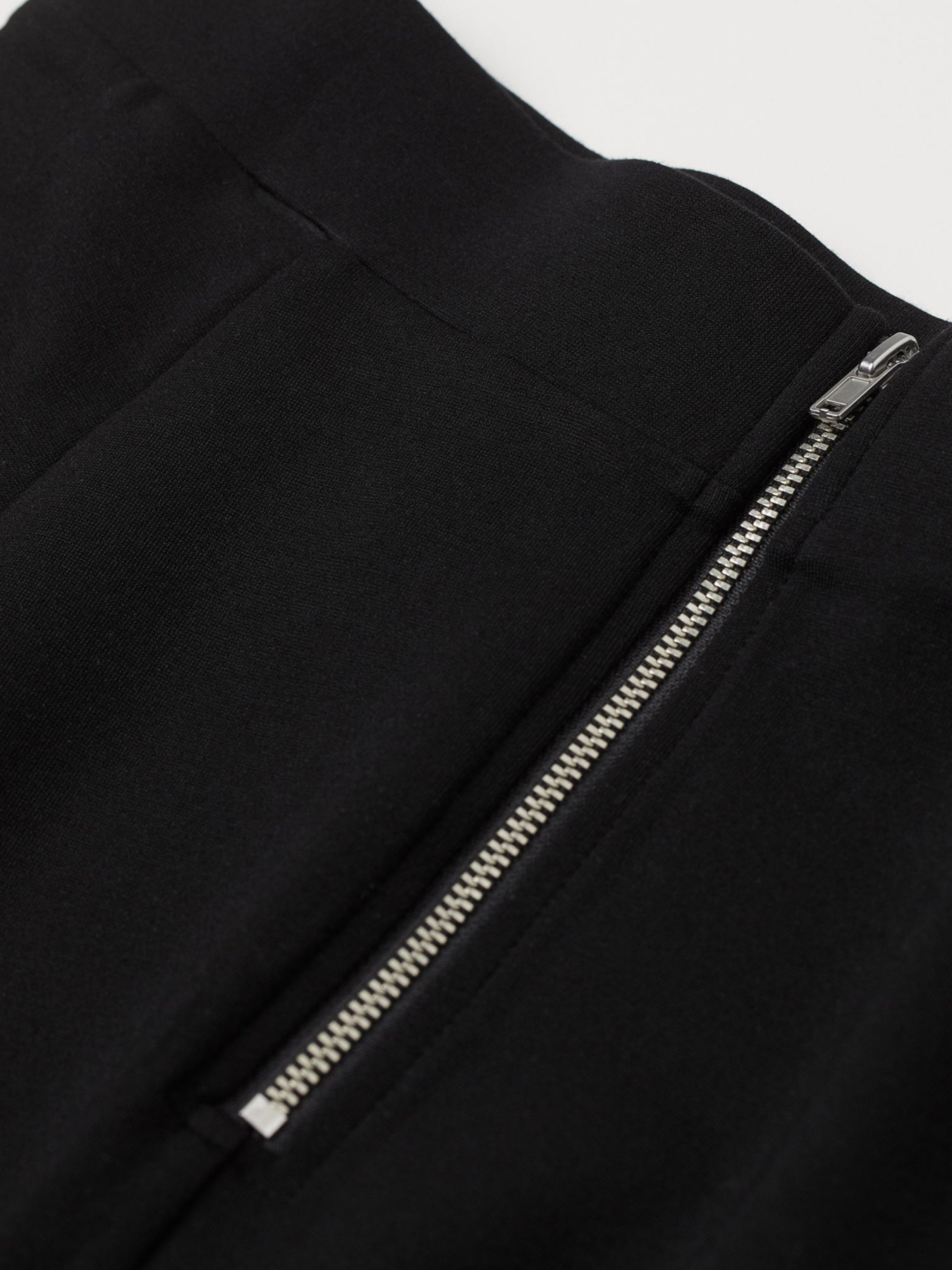 Юбка миди H&M модель 0729928_чорний Фото