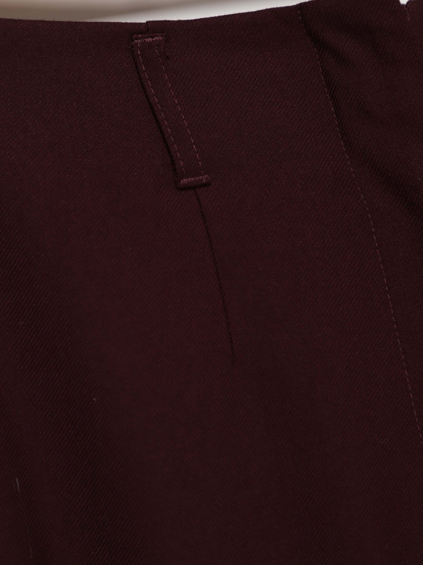 Брюки повседневные H&M модель 0889669_бордовий Фото