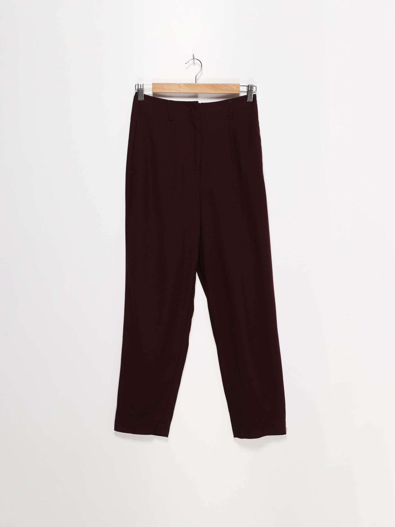 Брюки повседневные H&M модель 0889669_бордовий Фото