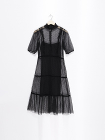 Платье мини H&M модель 0949587_чорний Фото