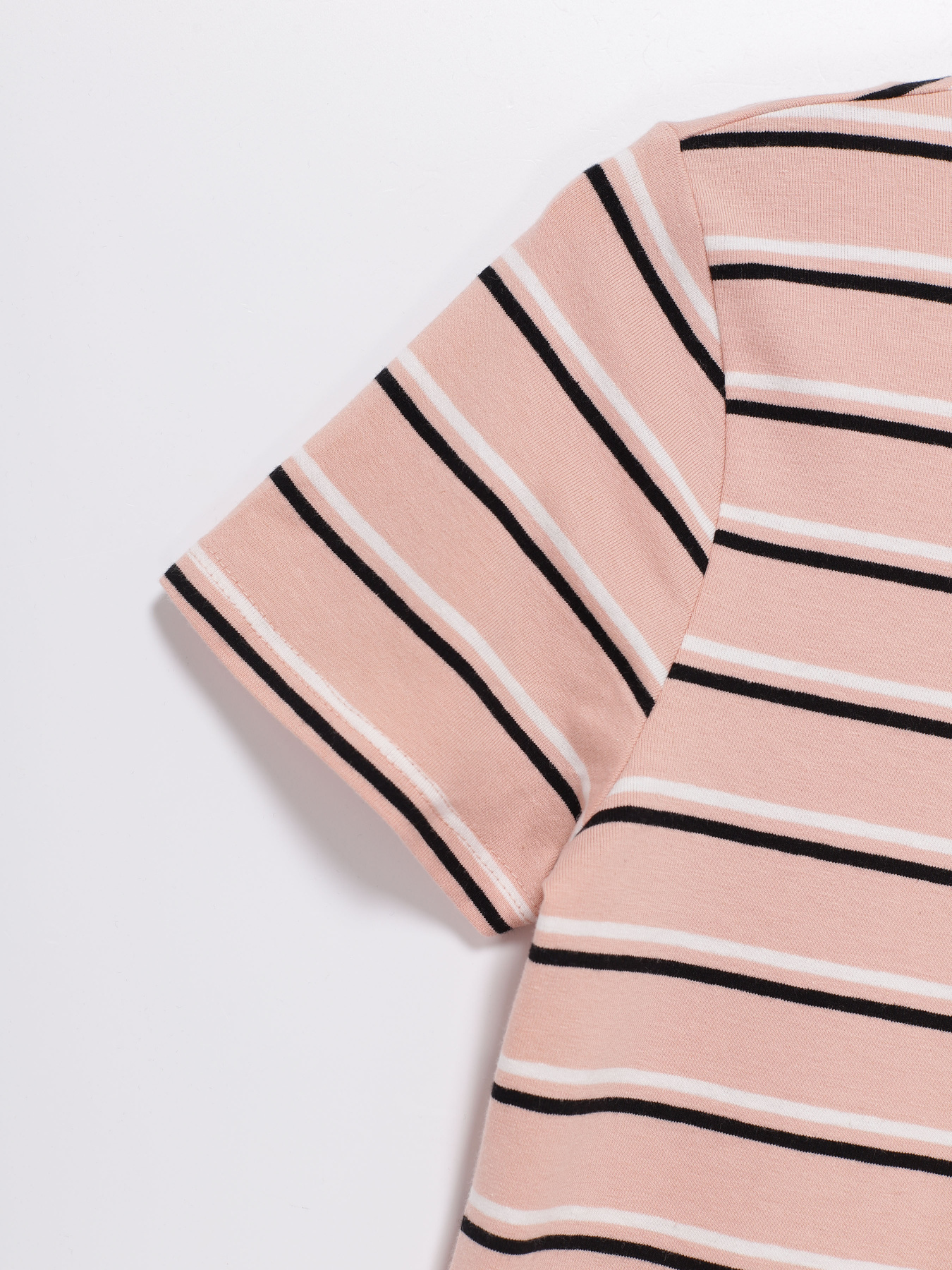 Футболка H&M модель 0678342_персиковий комб. Фото