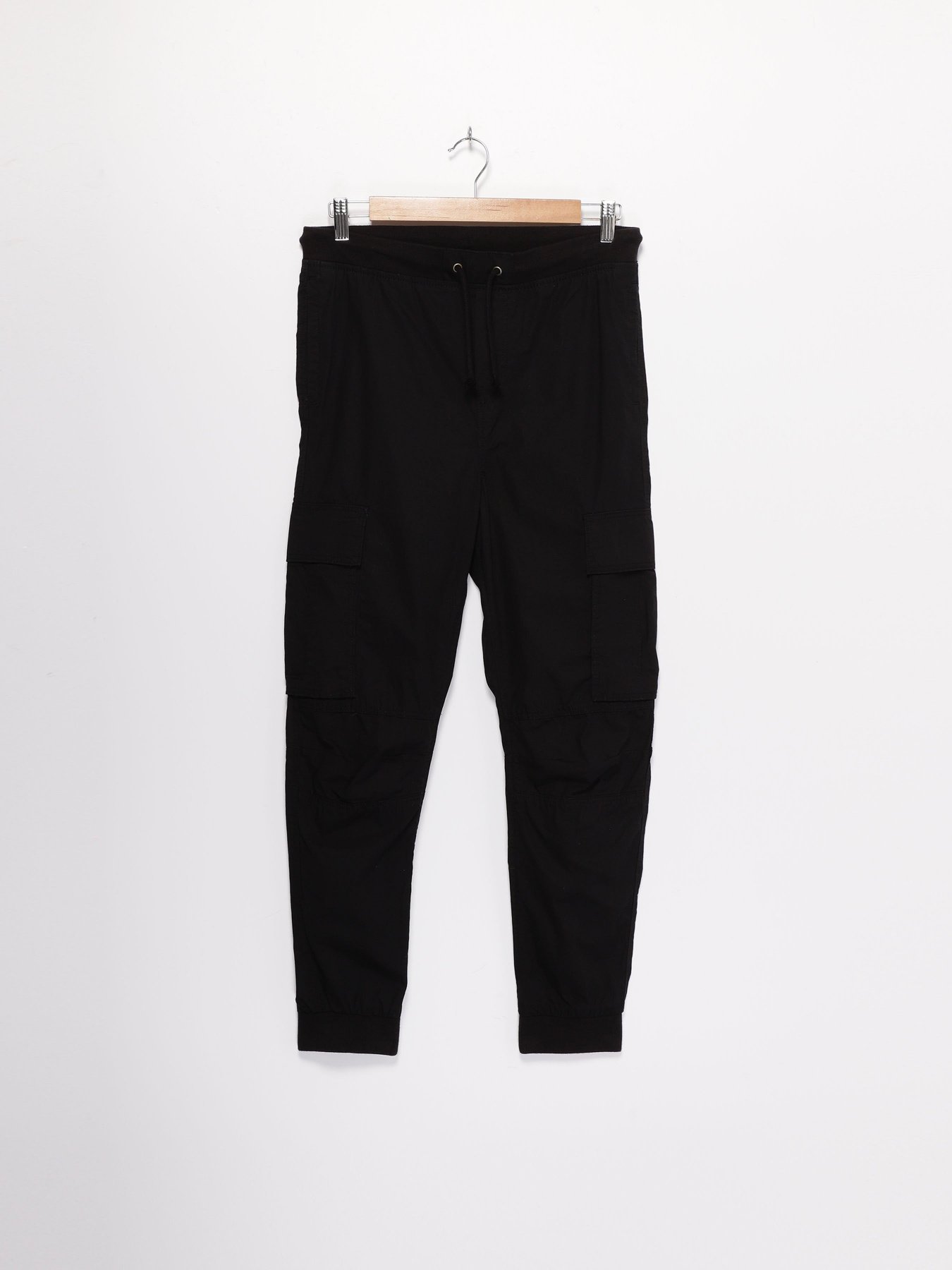 Брюки повседневные H&M модель 06984361_чорний Фото