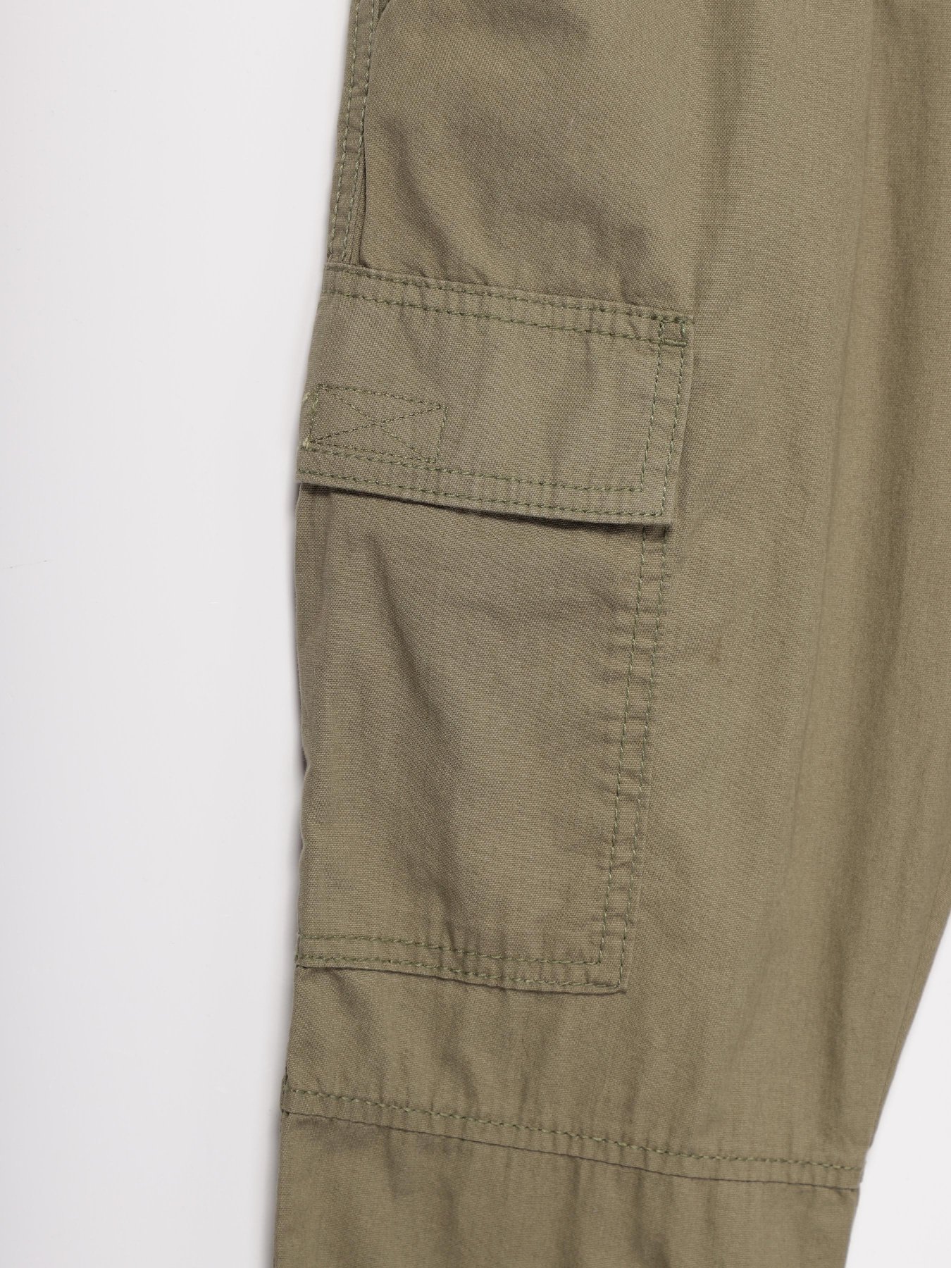 Брюки повседневные H&M модель 0866265_хакі Фото