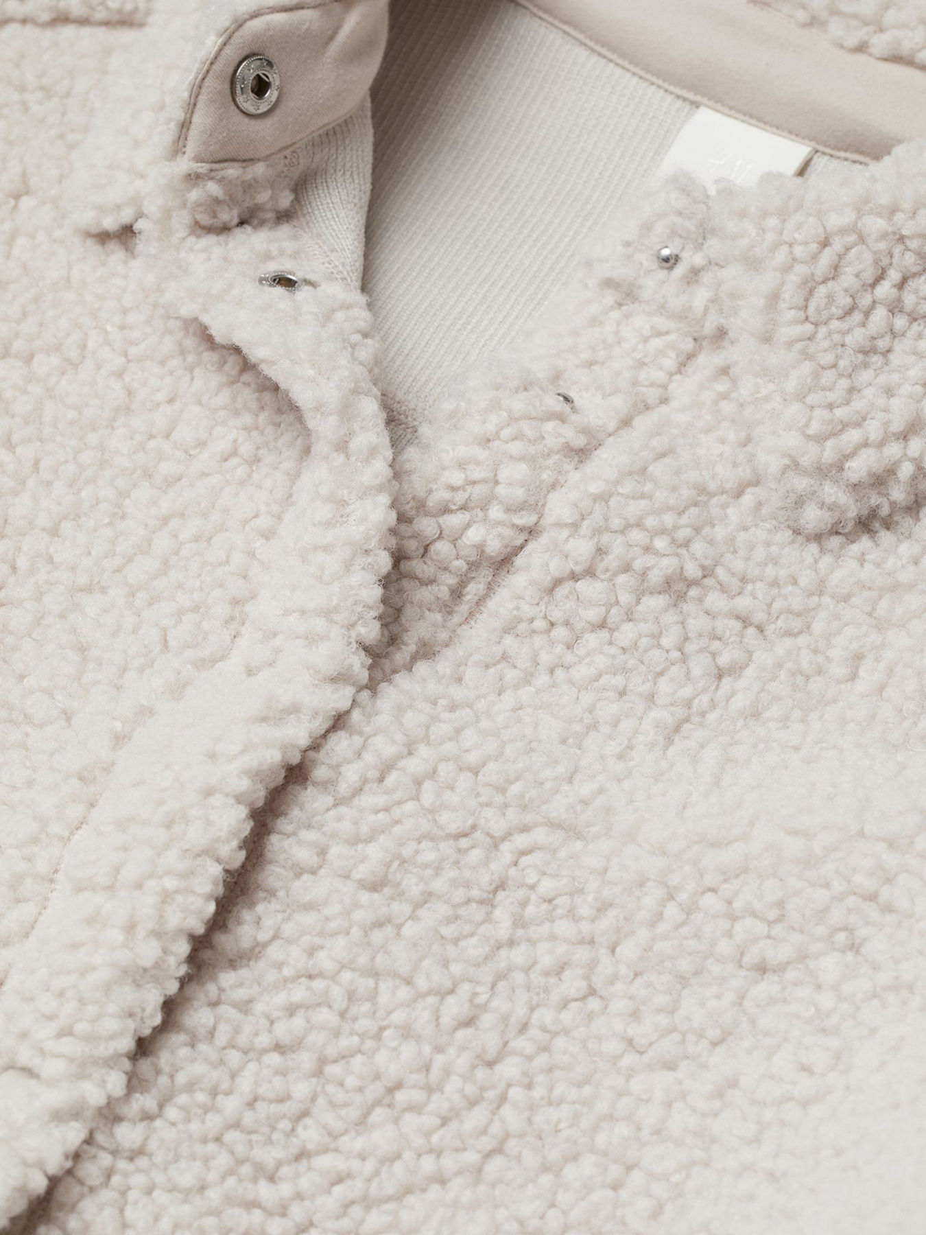 Демисезонная куртка H&M модель 0904422_с.бежевий Фото