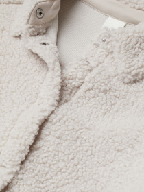 Демисезонная куртка H&M модель 0904422_с.бежевий Фото