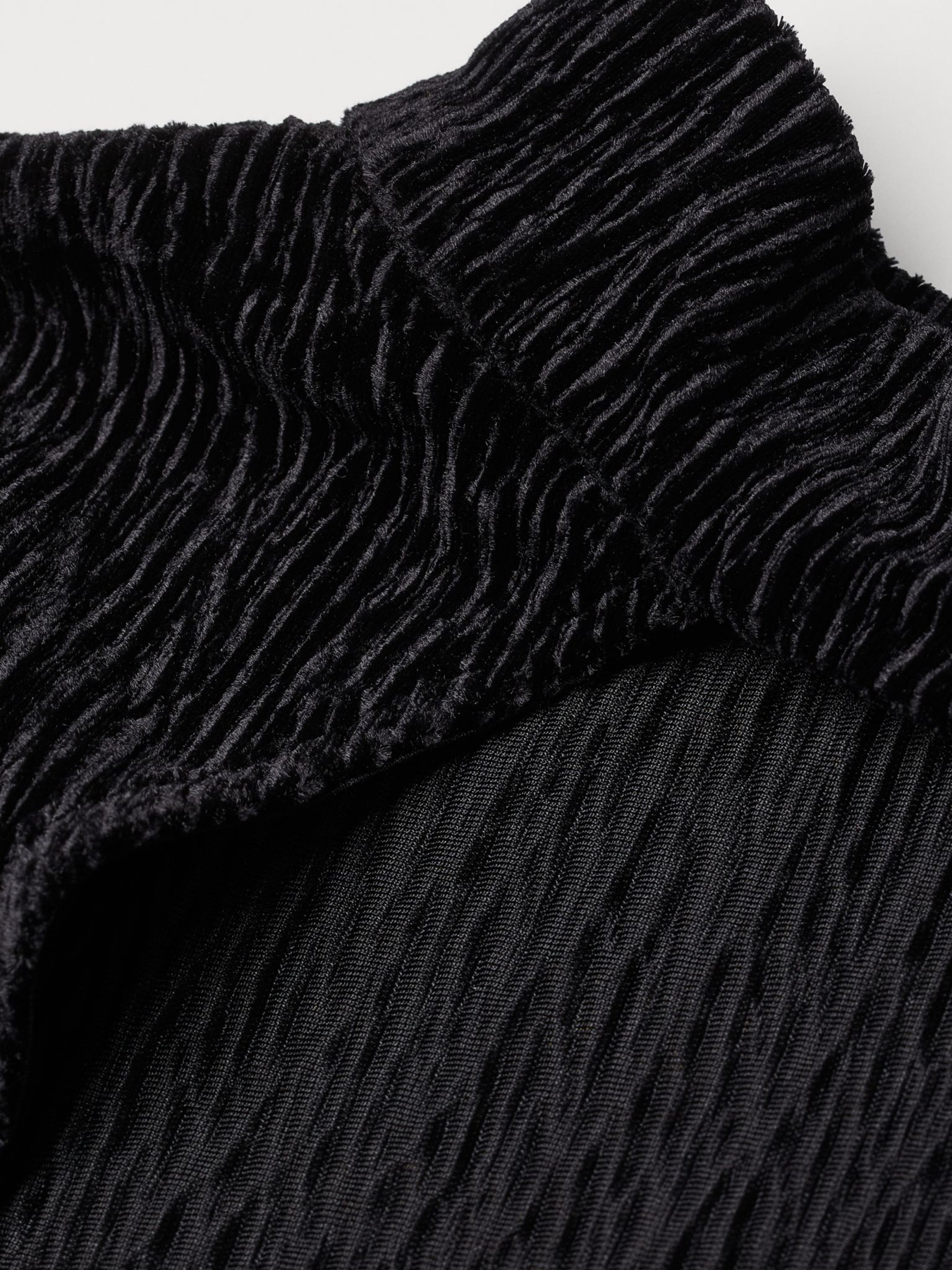 Лонгслив H&M модель 0931444_чорний Фото