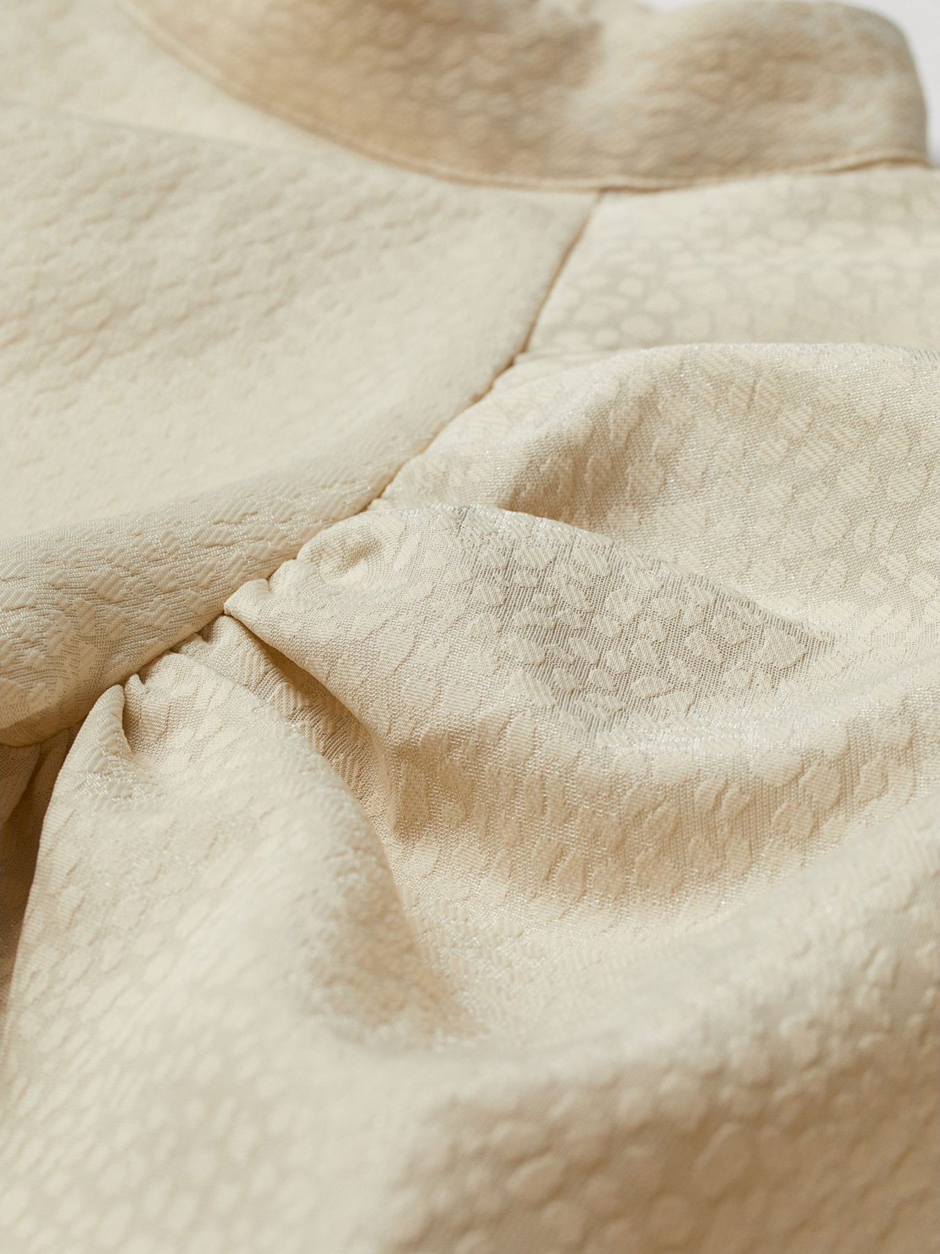 Блуза H&M модель 0942643_с.бежевий Фото