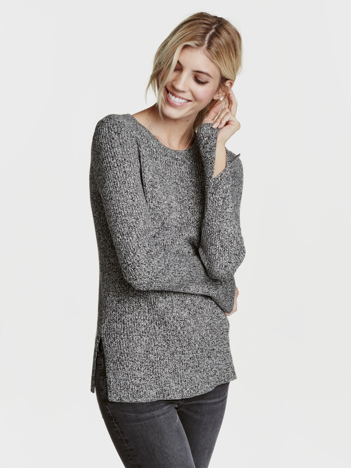 Джемпер H&M модель 0390157_чорний комб. Фото