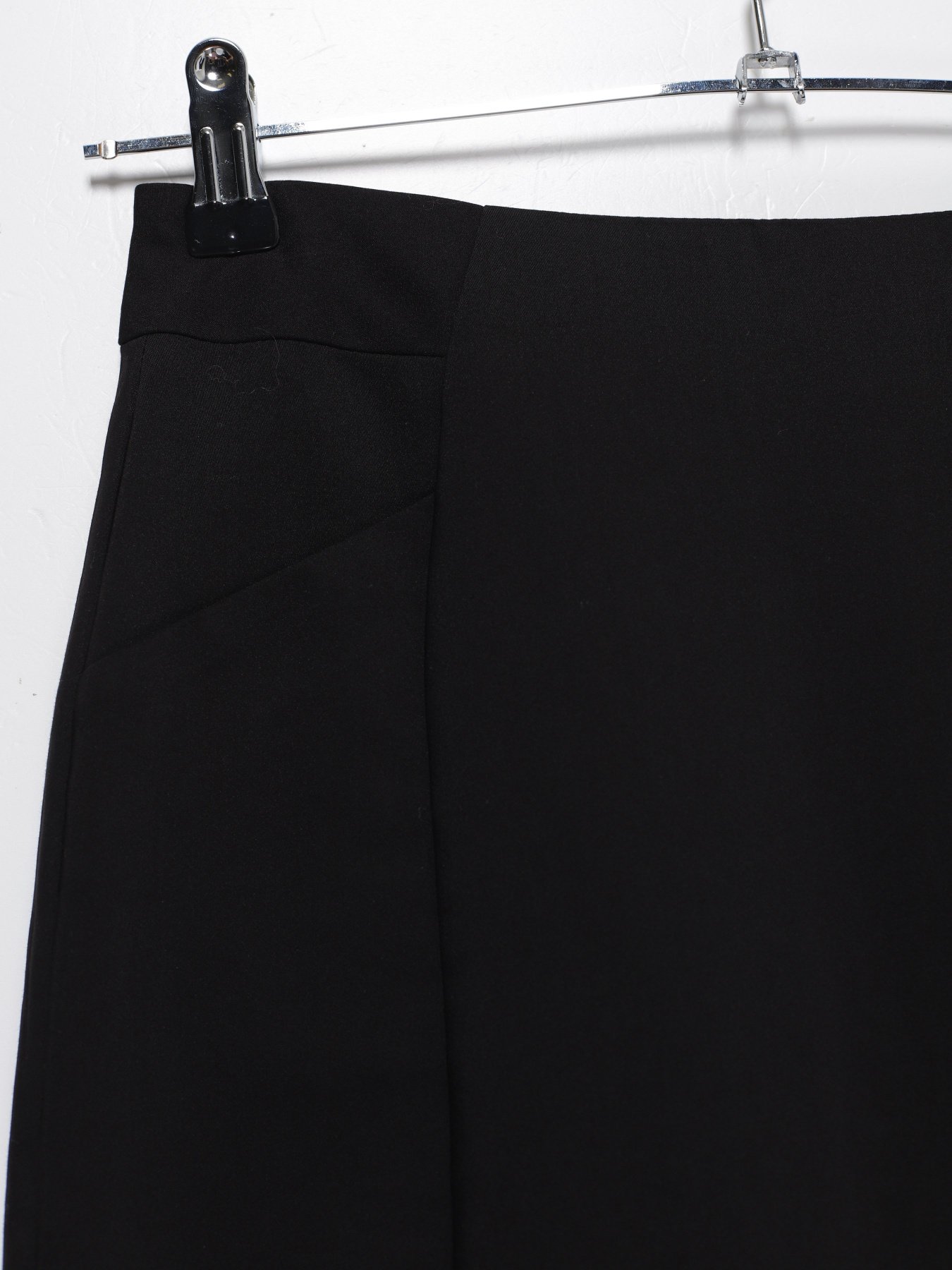 Юбка мини H&M модель 0175371_чорний Юбка мини H&M модель 0175371_чорний Фото