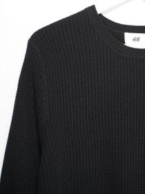 Джемпер H&M модель 0411750_чорний Фото