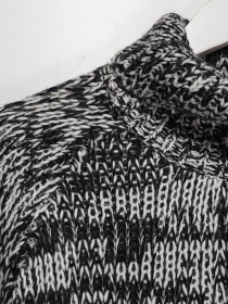 Свитер H&M модель 0419448_чорний з білим Свитер H&M модель 0419448_чорний з білим Фото