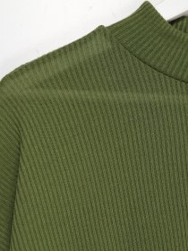 Водолазка H&M модель 0421155_зелений Фото