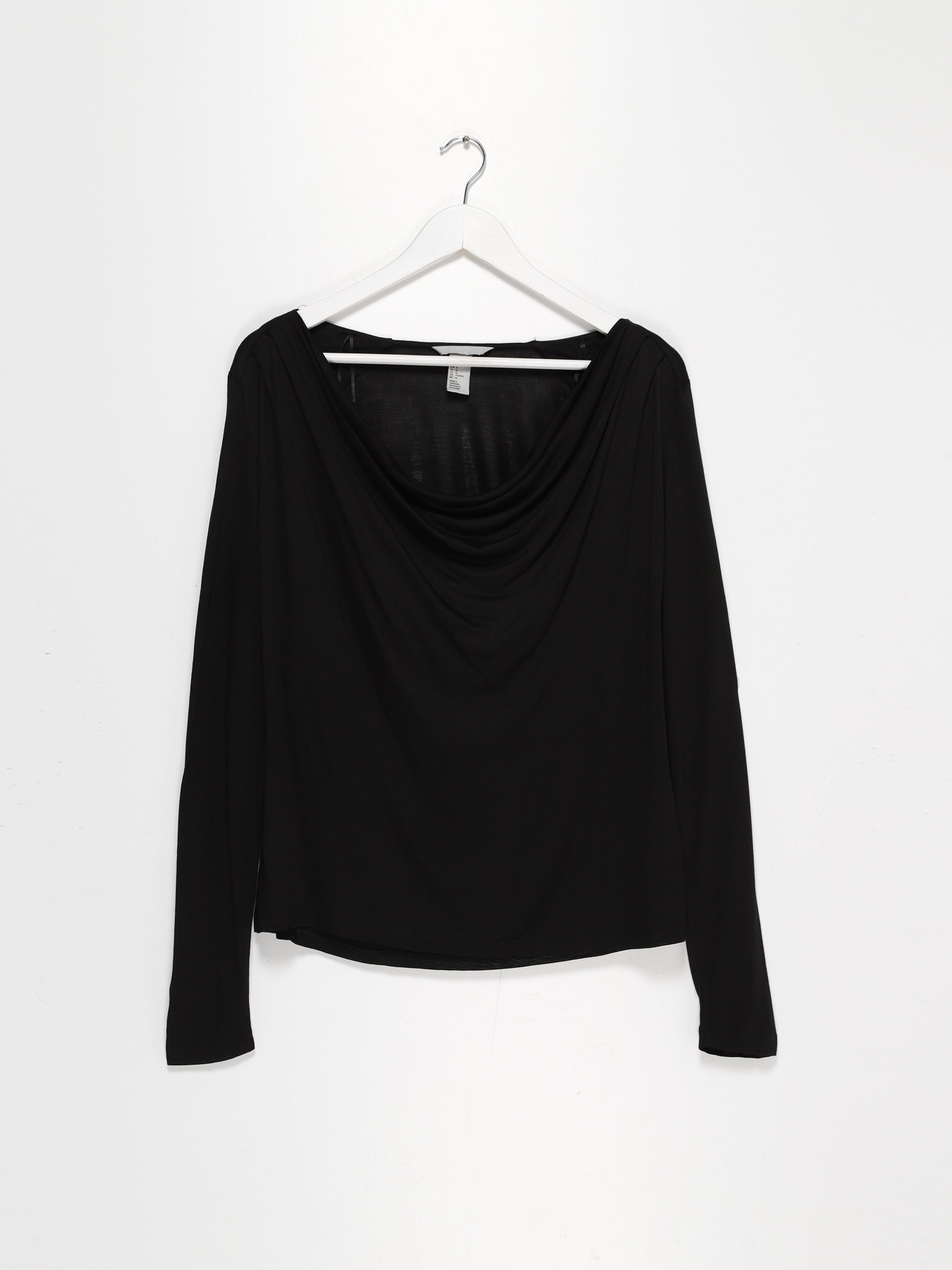 Лонгслив H&M модель 0427287_чорний Фото