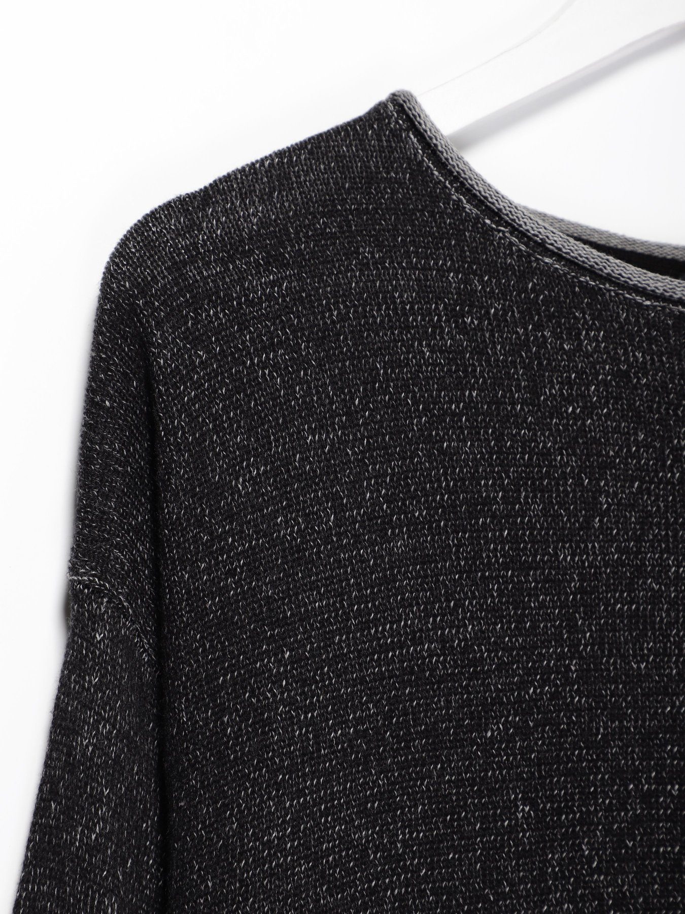 Джемпер H&M модель 0438861_чорний комб. Фото