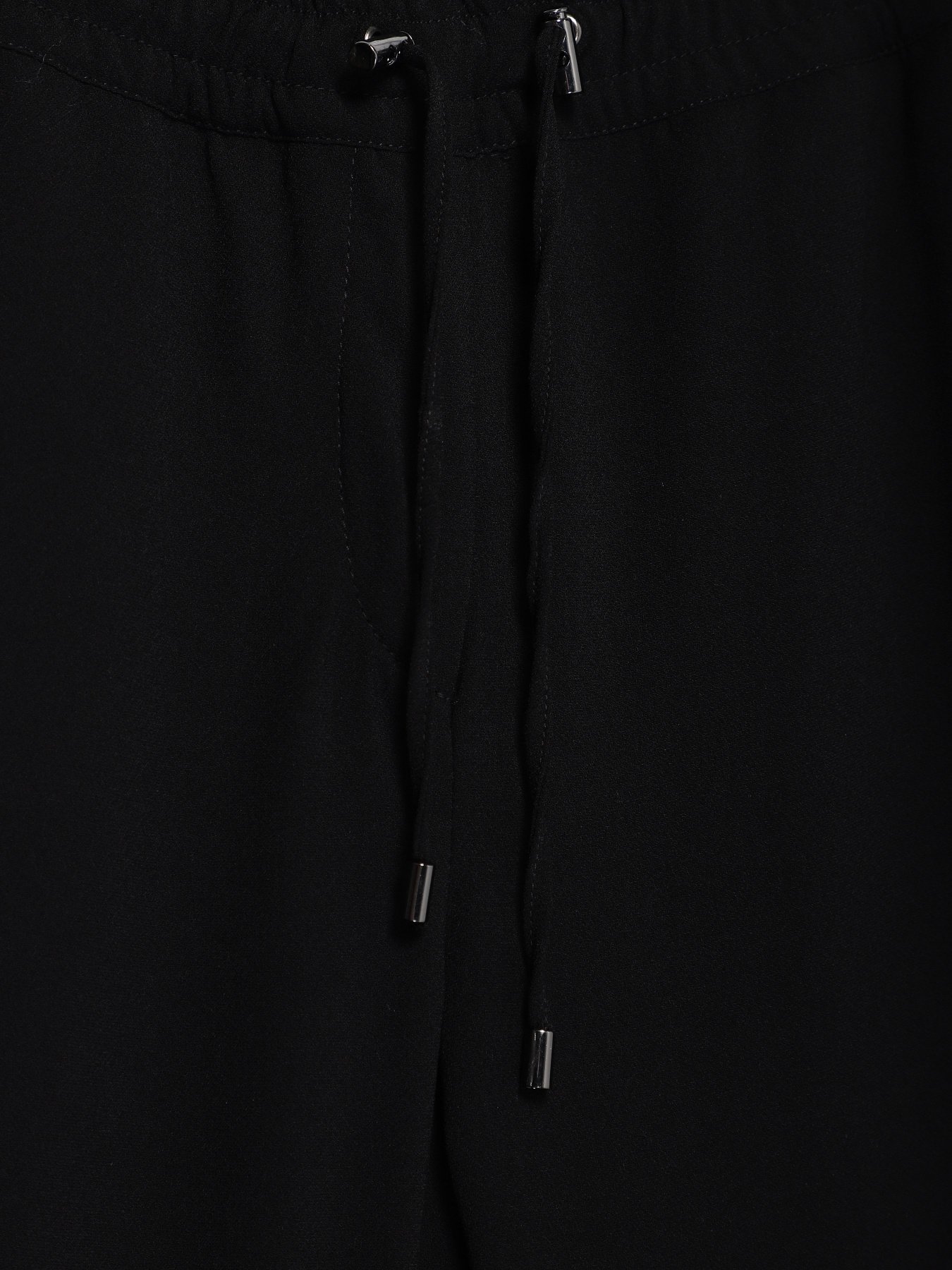 Брюки повседневные H&M модель 0464783_чорний Фото