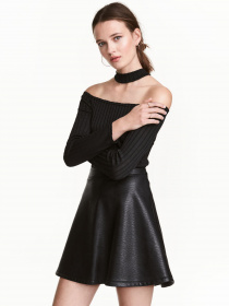 Лонгслив H&M модель 0423107_чорний Фото