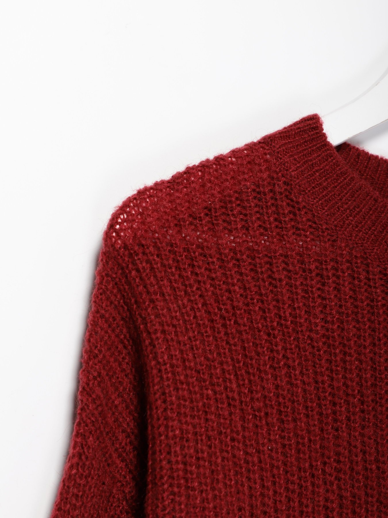 Джемпер H&M модель 0502186_бордовий Фото