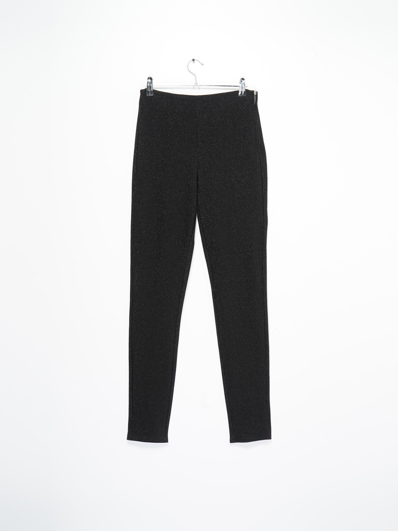 Брюки H&M модель 0543705_чорний комб. Фото