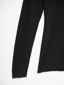 Лонгслив H&M модель 0544116_чорний Фото