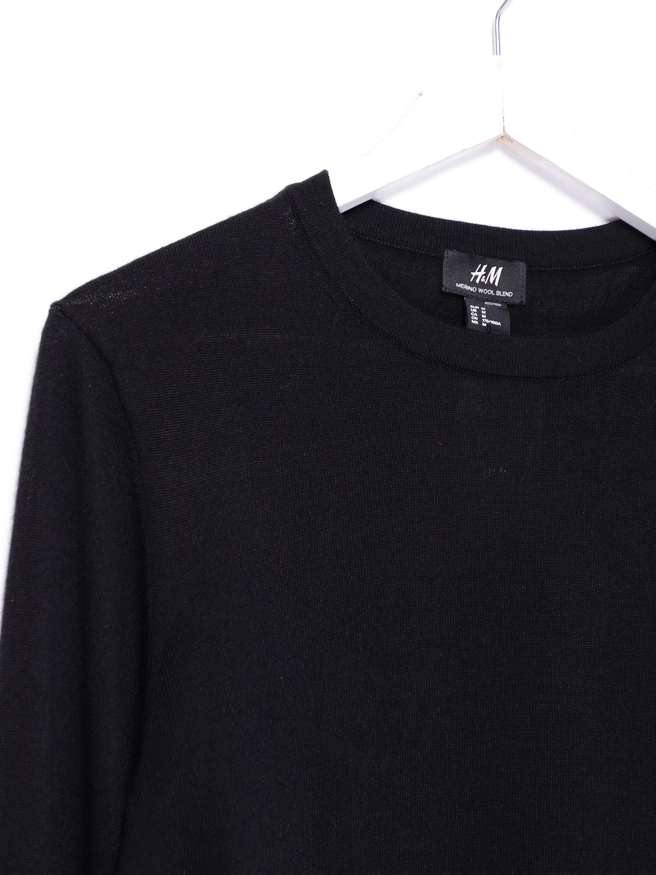 Джемпер H&M модель 0647781_чорний Фото